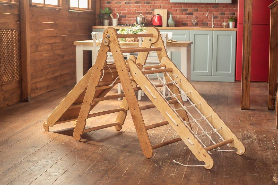 PIKLER TRIANGLES - Millie & Jones