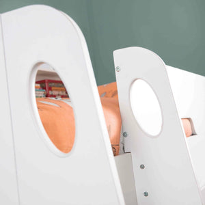 Acorn Storage Mid Sleeper