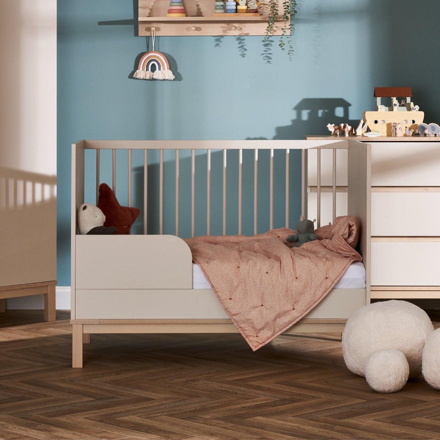 Astrid Mini Cot Bed - Millie & Jones