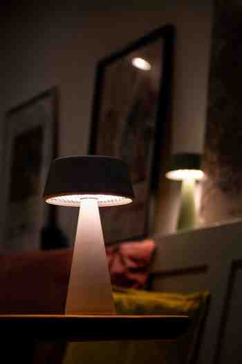b-lamp