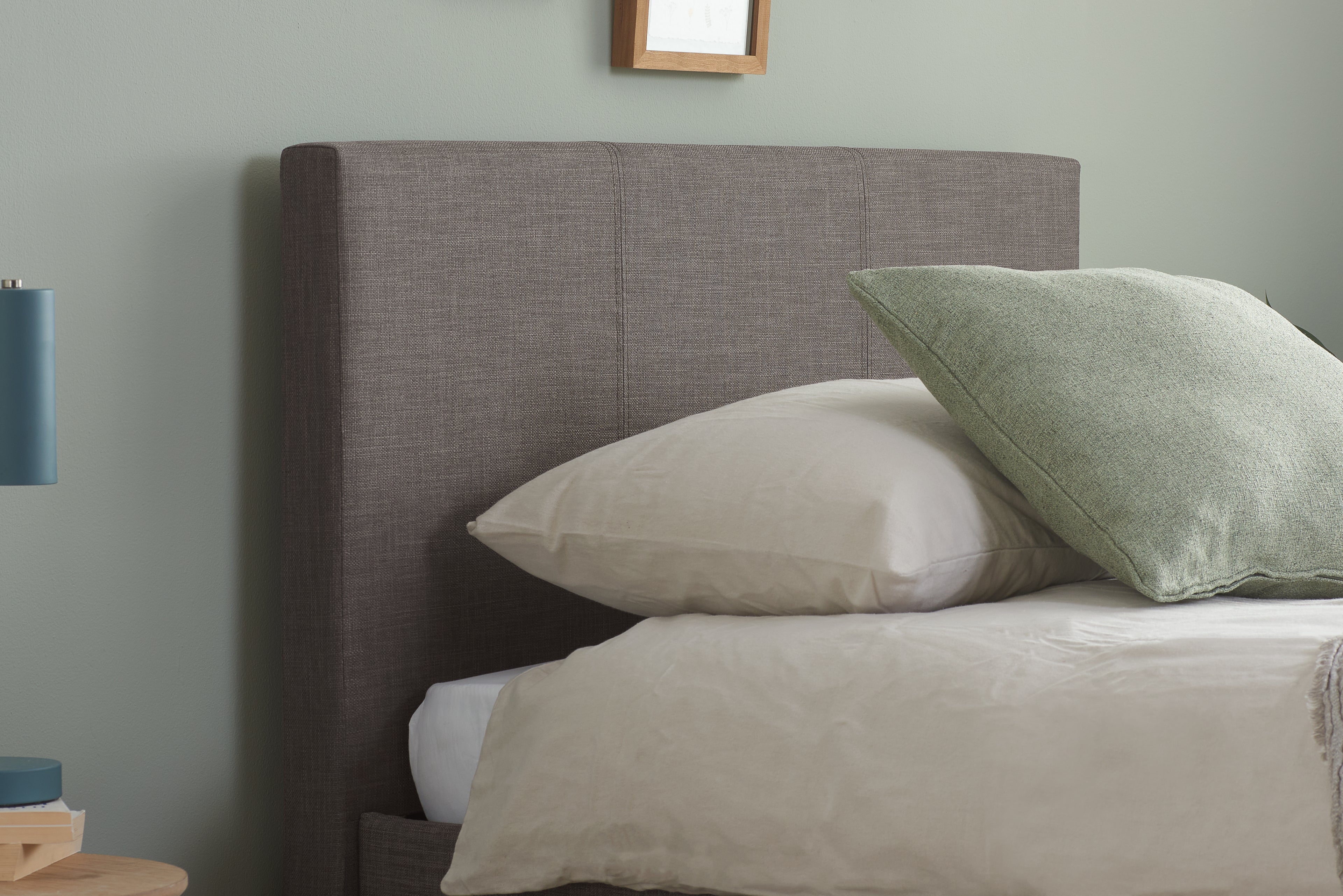 verona-single-ottoman-bed