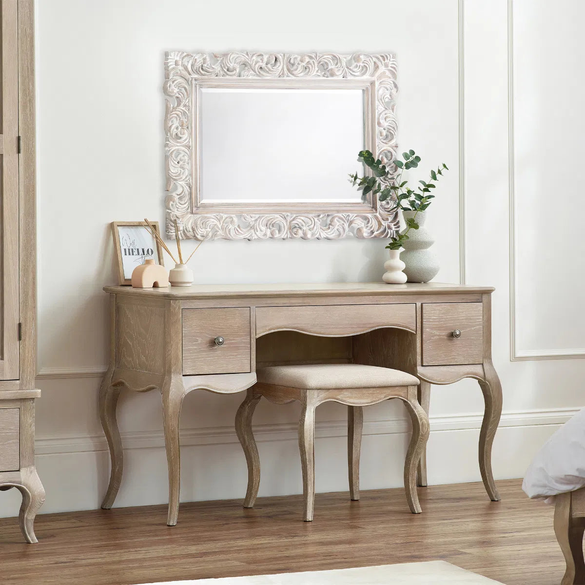 toulouse-dressing-table-stool