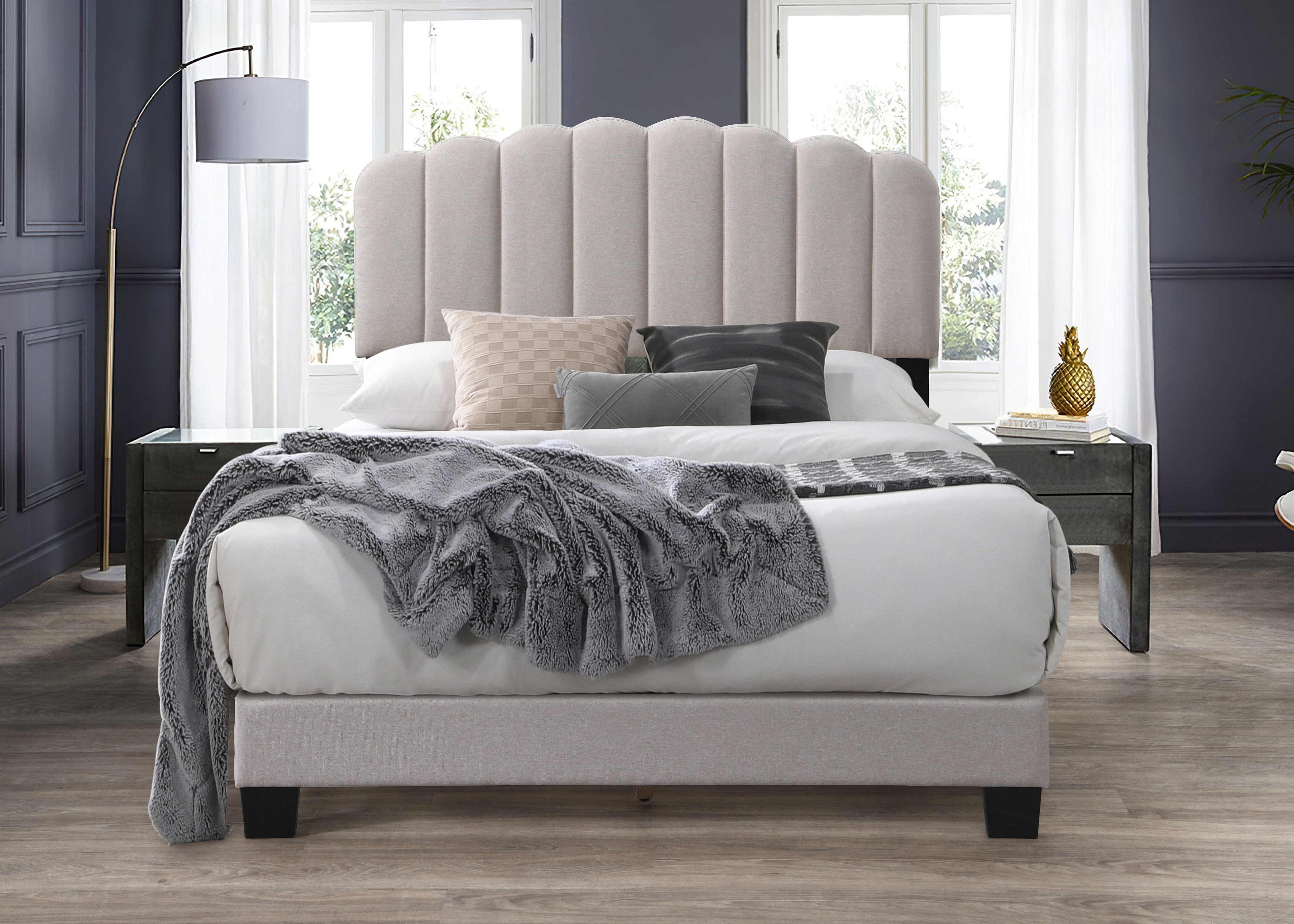 The Cove Bed - Hover
