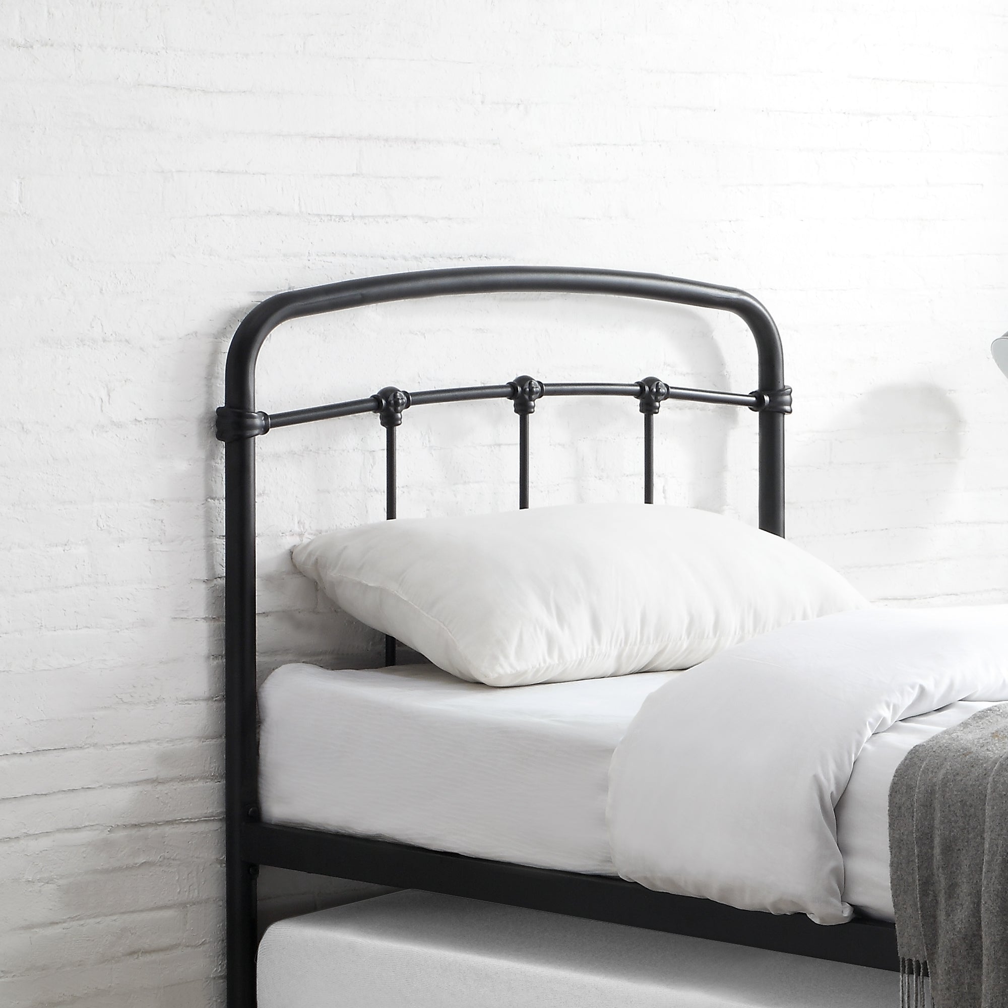 josephine-guest-bed-with-optional-trundle