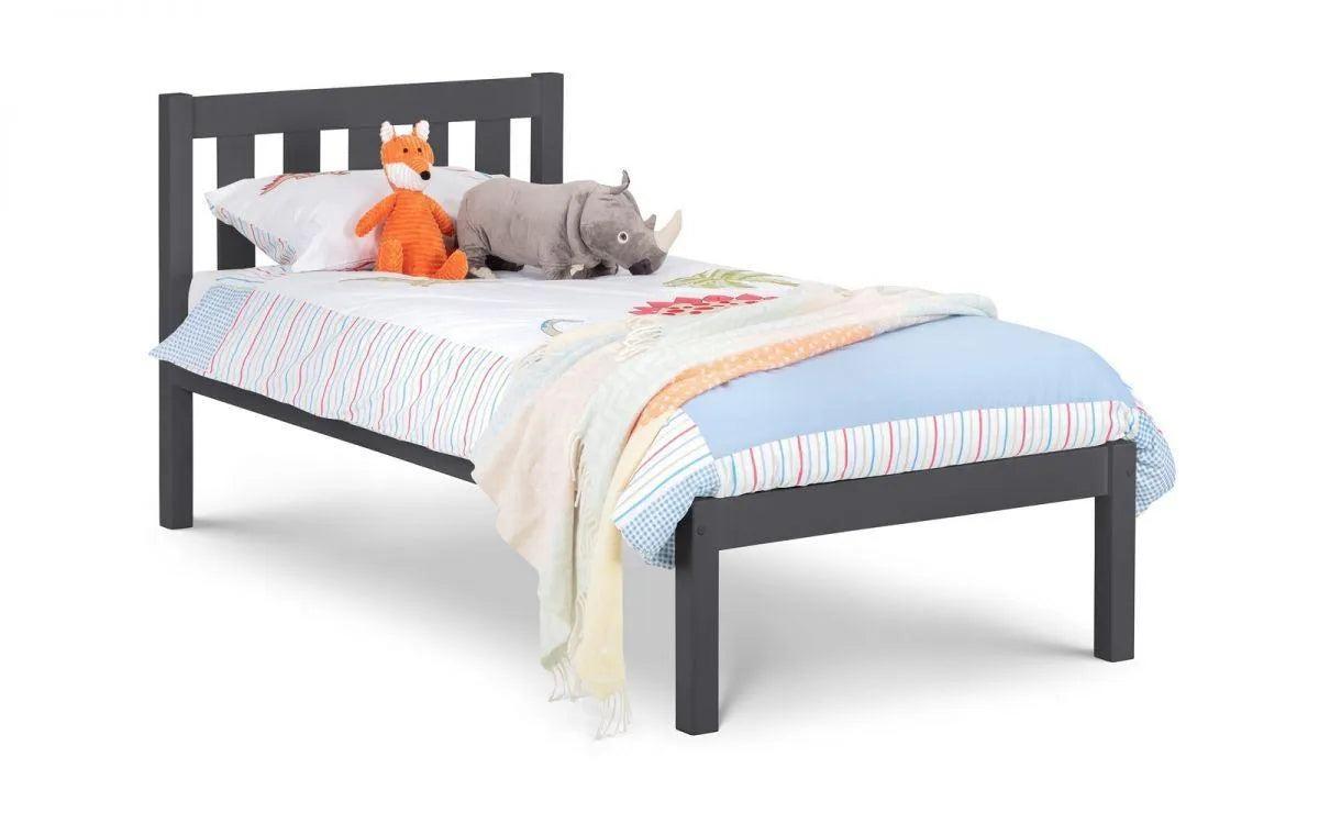luna-solid-pine-bed