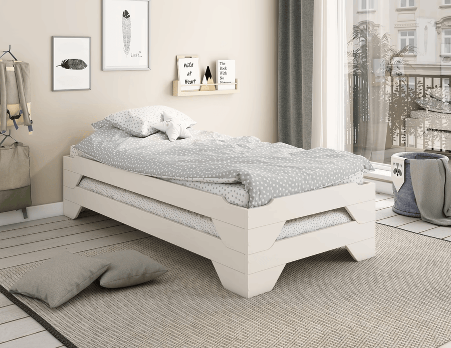 Stacker Bed