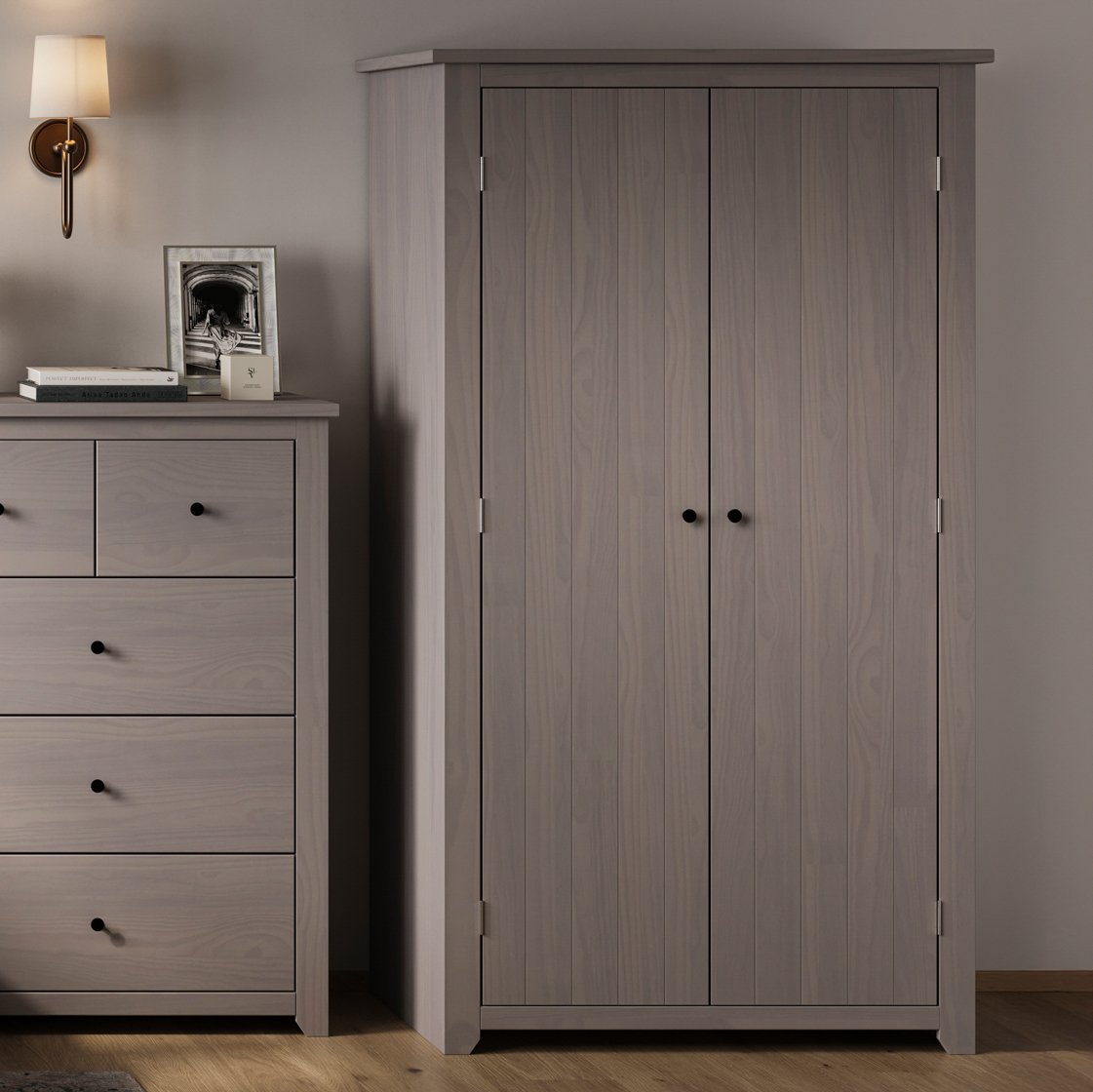 Castle wooden 2 door wardrobe