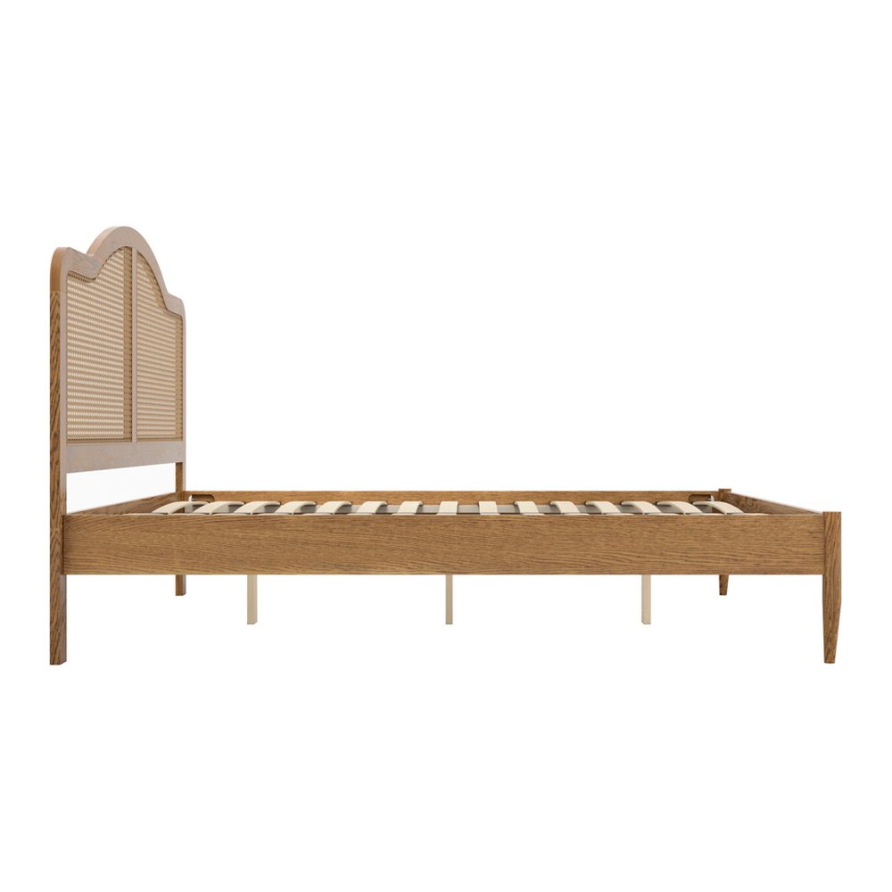 Coniston curved cane bed