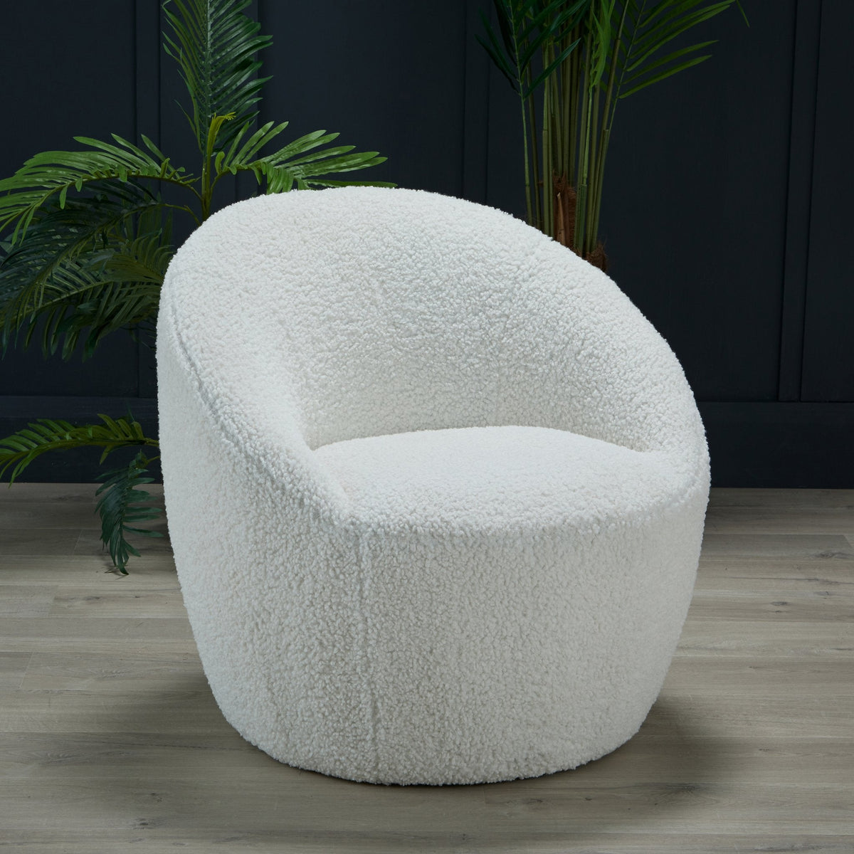 Dulwich curved boucle chair