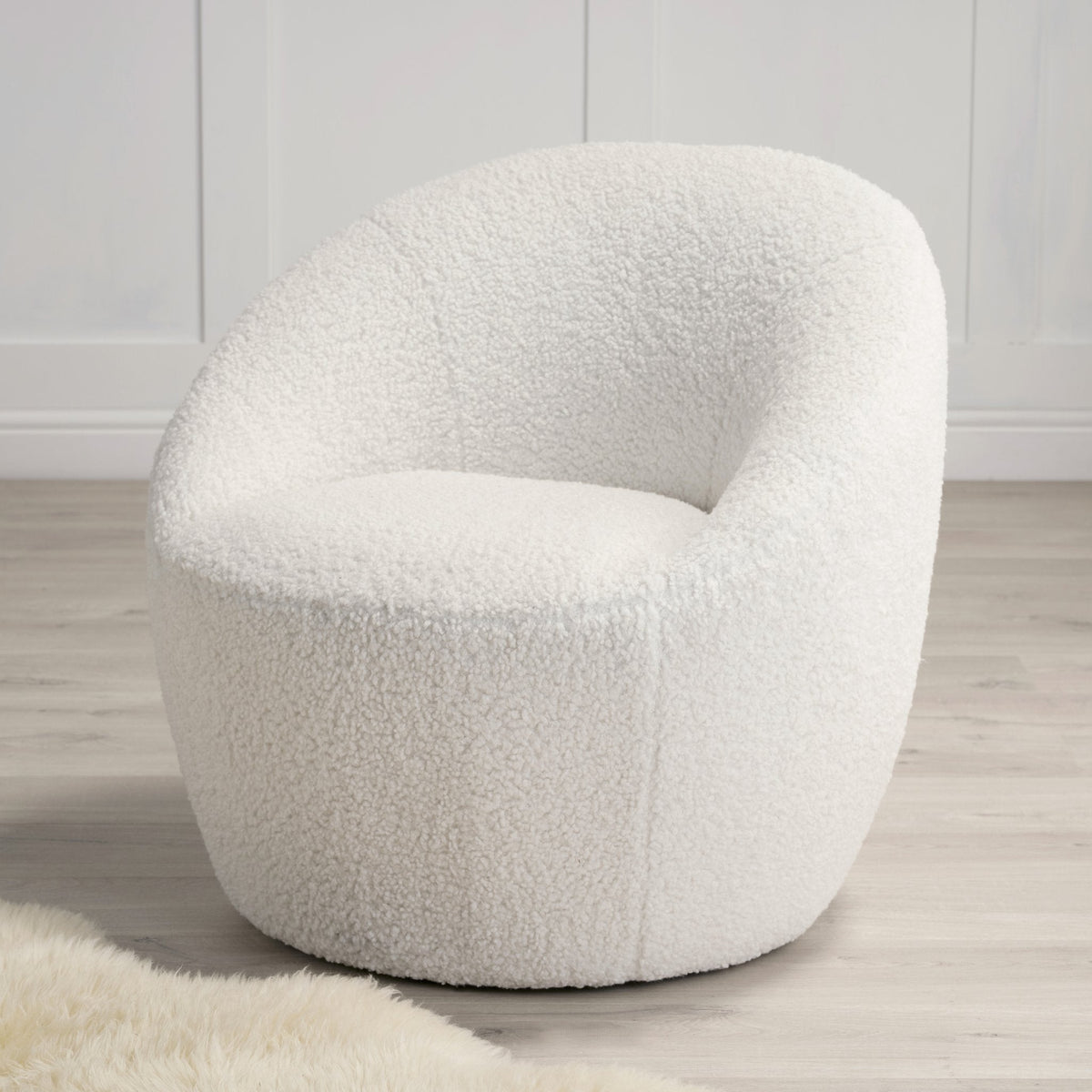 Dulwich curved boucle chair