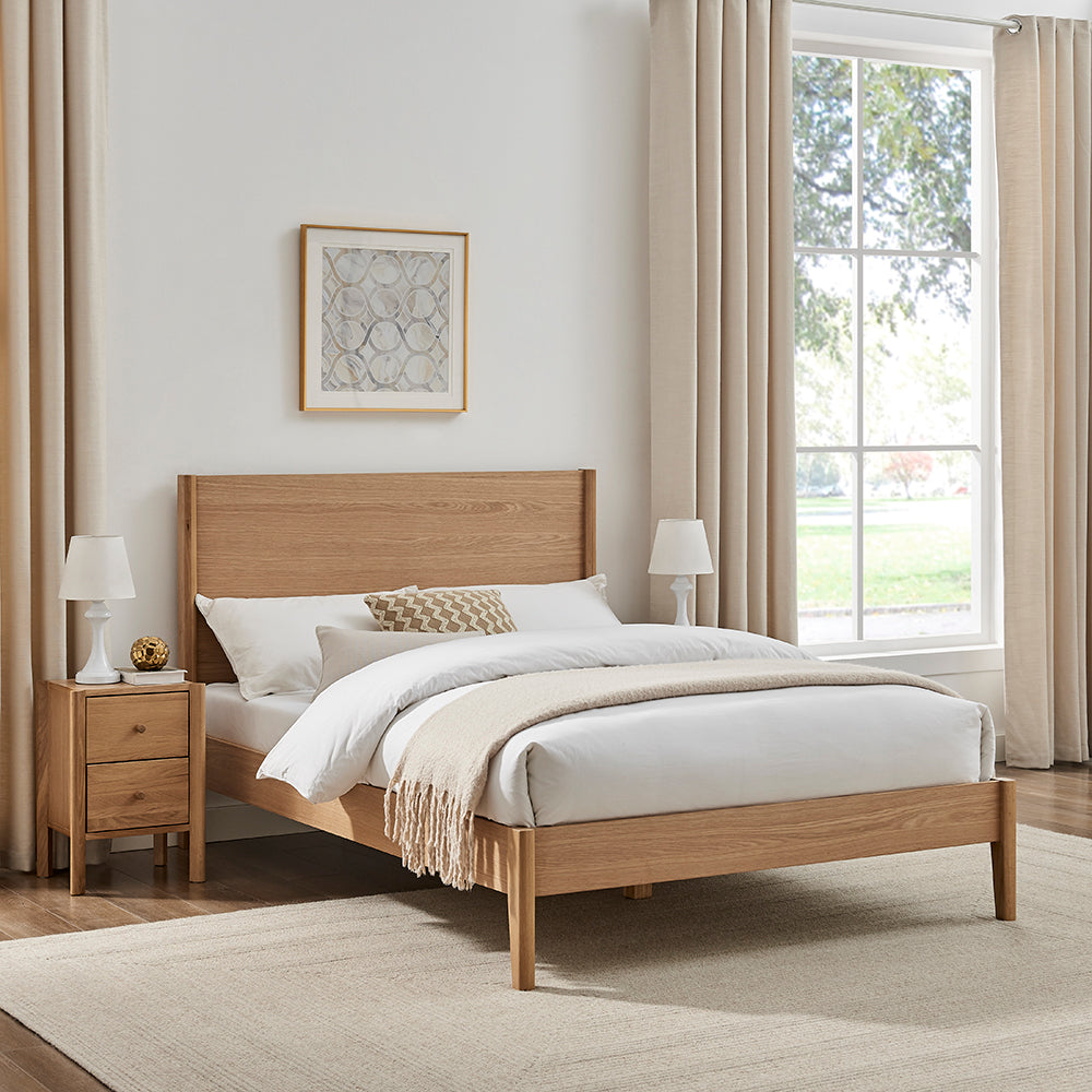 Elmswick Oak Bed Frame in Oak – product view 1