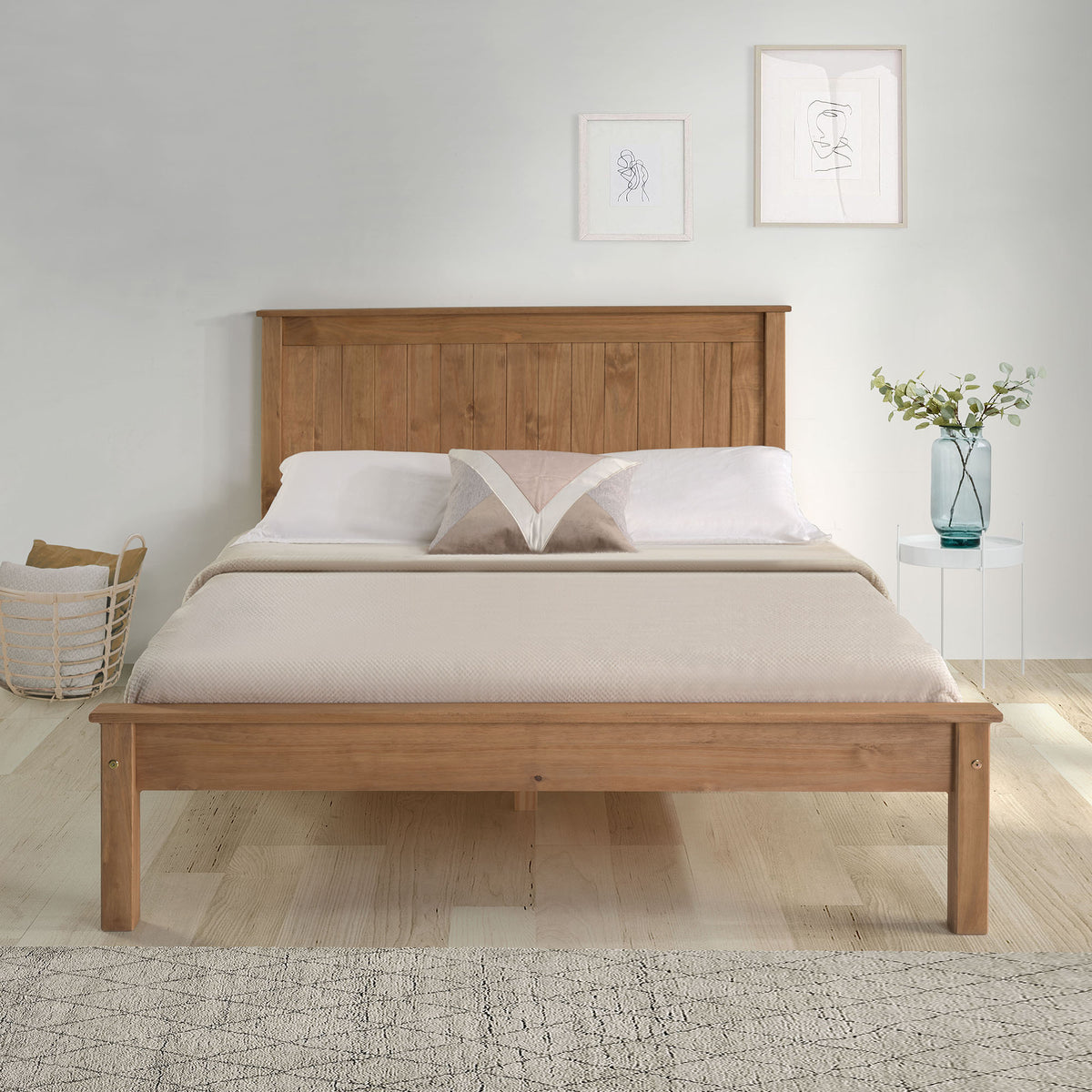 Farncombe Panelled Pine Bed with Low Footend in Pine – product view 8