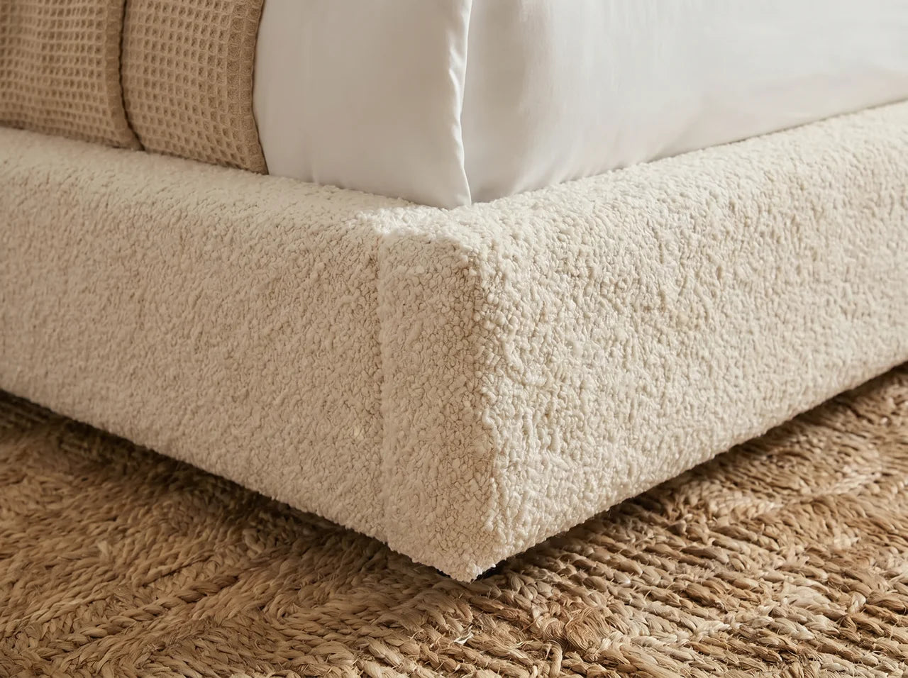 the-daisy-adults-fabric-floor-bed