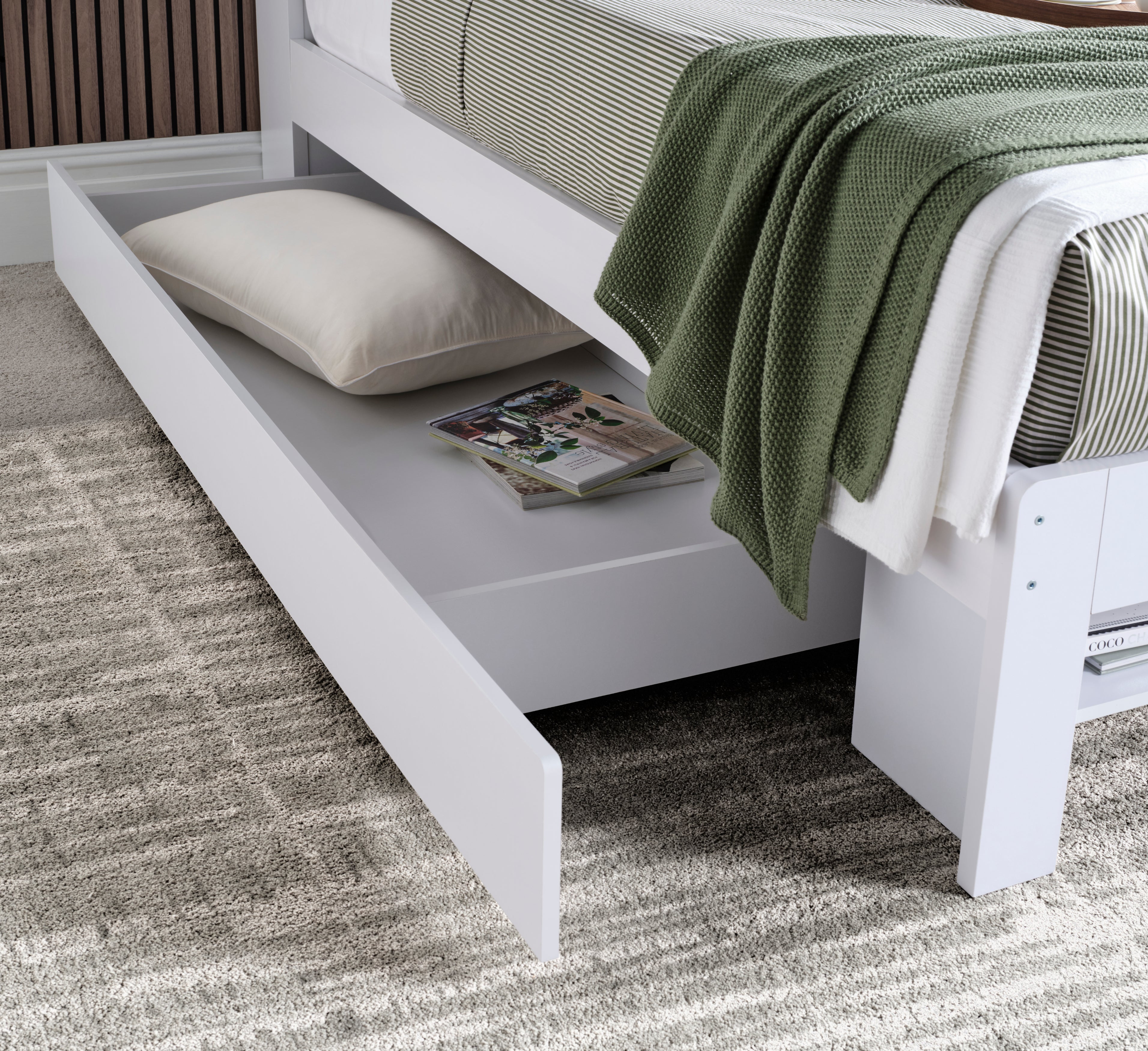 cavendish-wooden-storage-bed