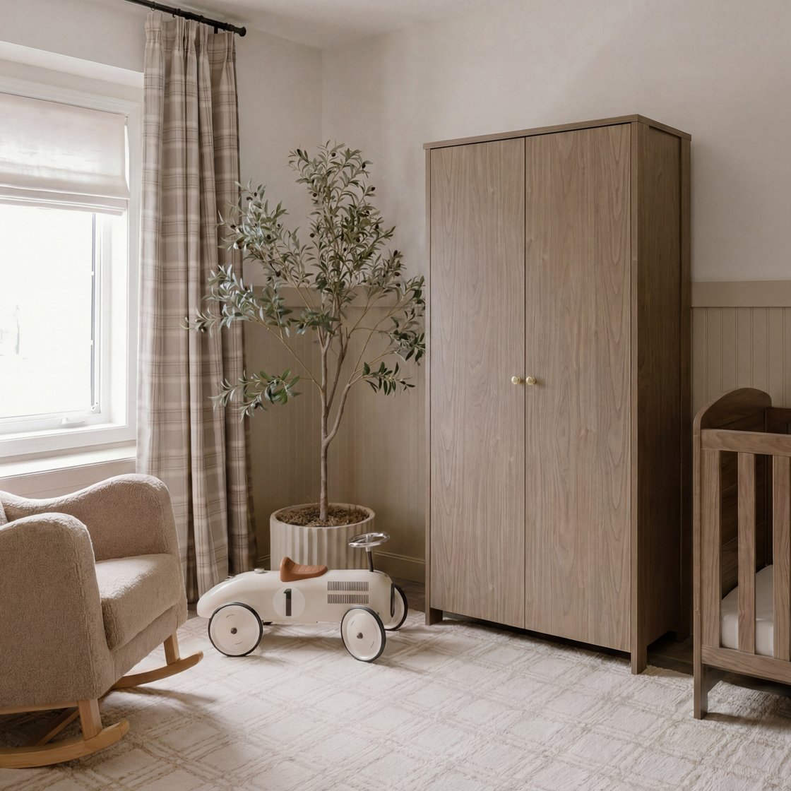 Linden nursery wardrobe