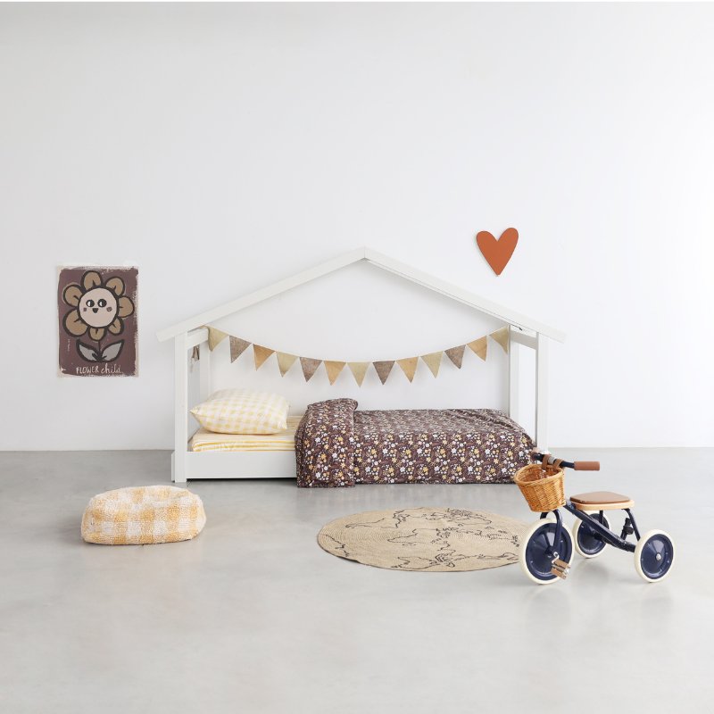 Mathy by Bols Star Light House Bed