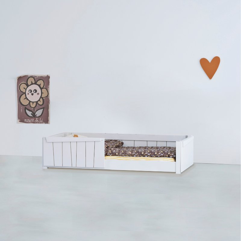 Mathy by Bols Star Light Montessori Floor Bed