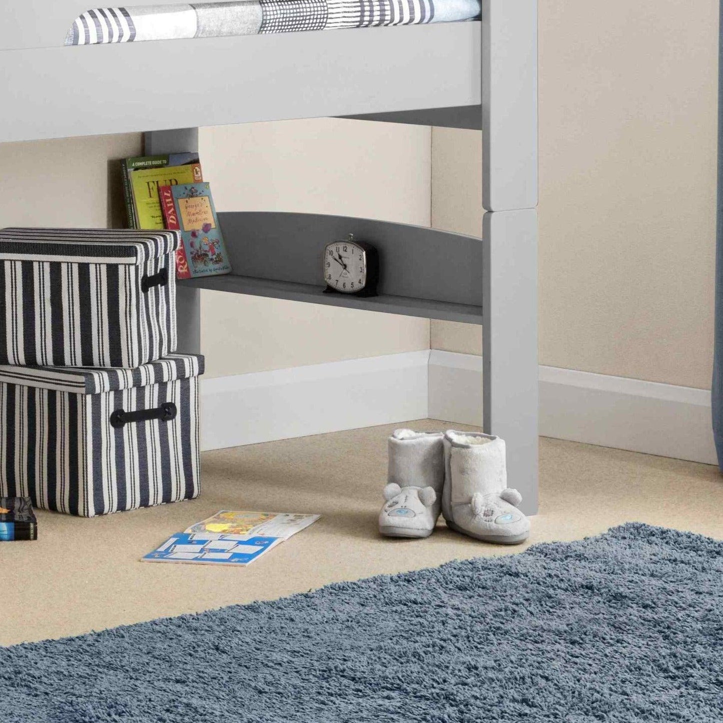 The Willow Mid Sleeper - Millie & Jones