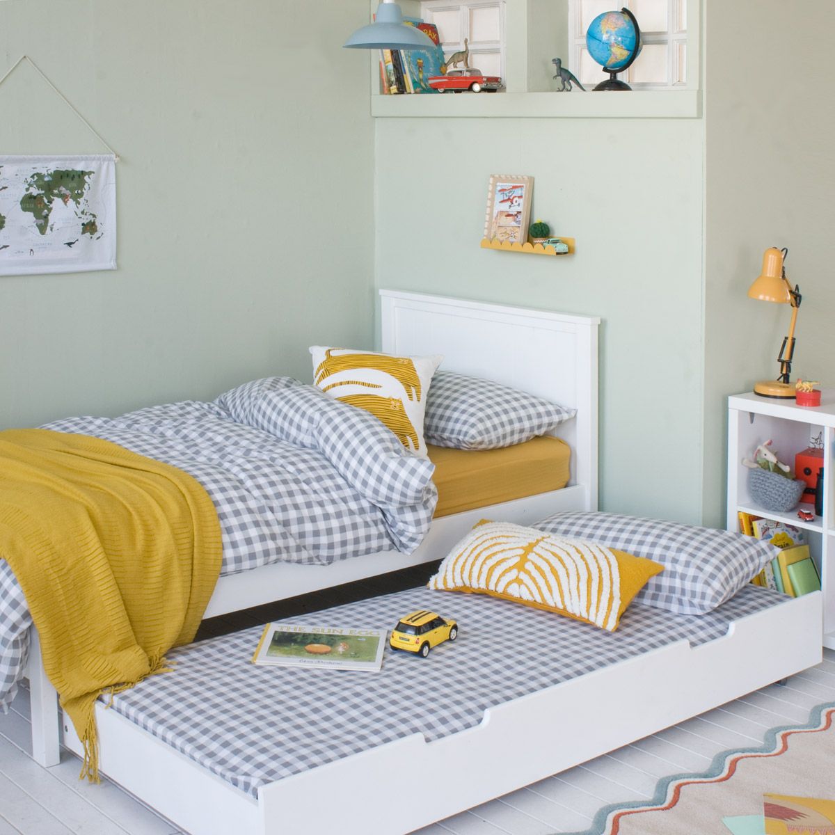 classic-bed-with-sleepover-storage-trundle