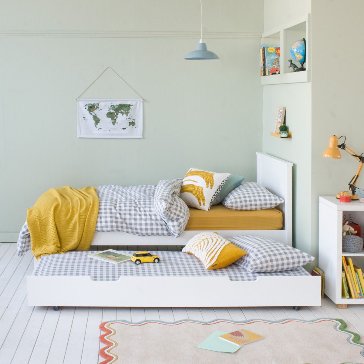 classic-bed-with-sleepover-storage-trundle