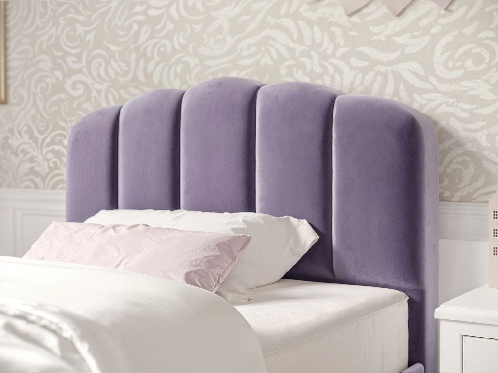 valencia-velvet-bed