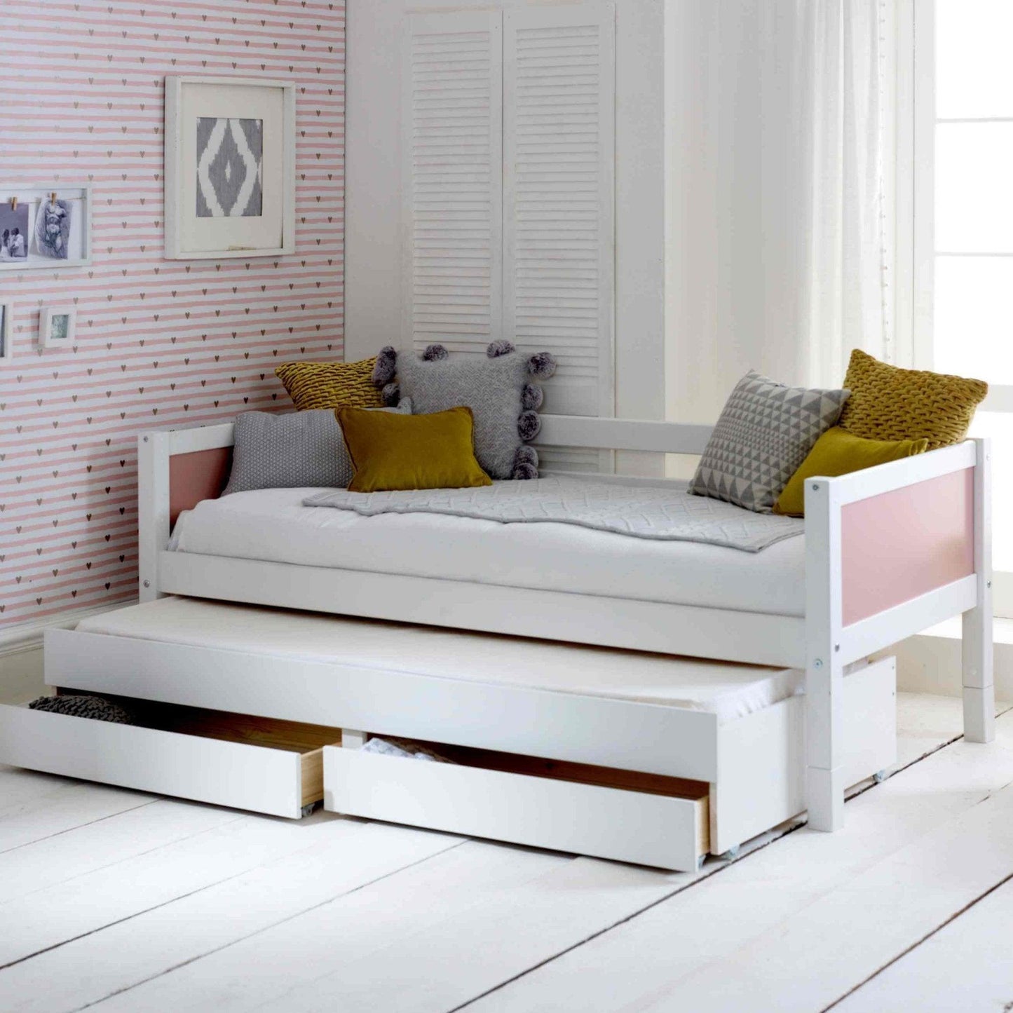 The Nordic Daybed with Trundle Pull & Drawers - Millie & Jones