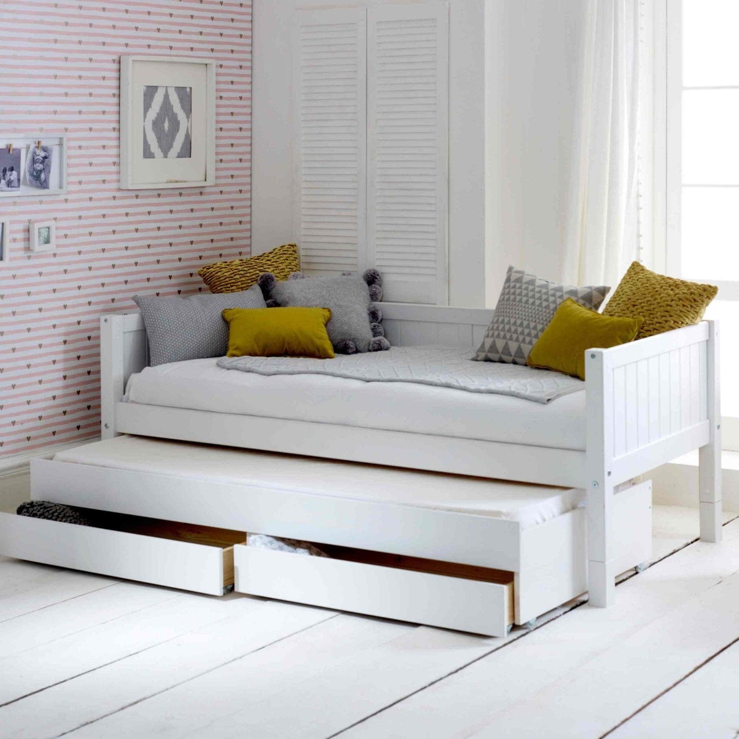 The Nordic Daybed with Trundle Pull & Drawers - Millie & Jones