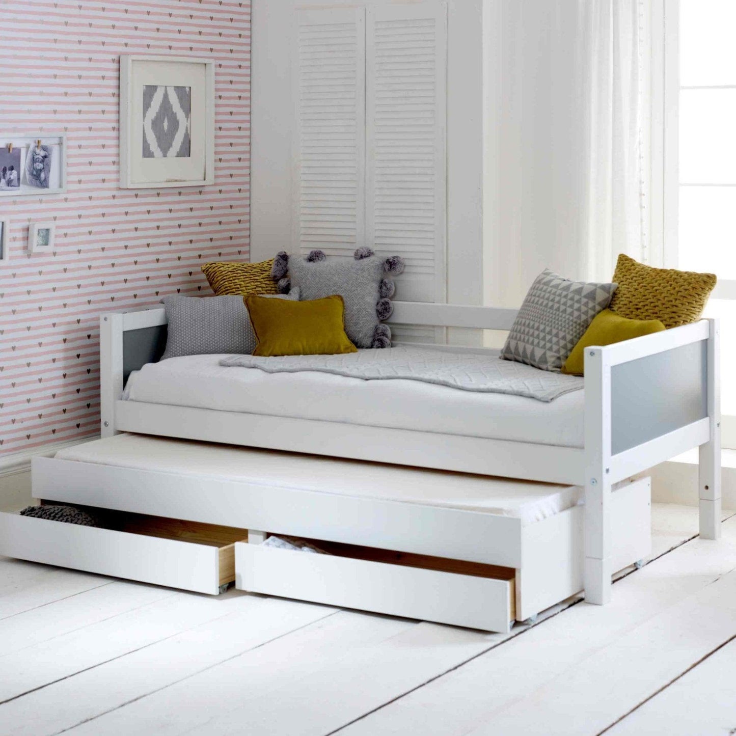 The Nordic Daybed with Trundle Pull & Drawers - Millie & Jones