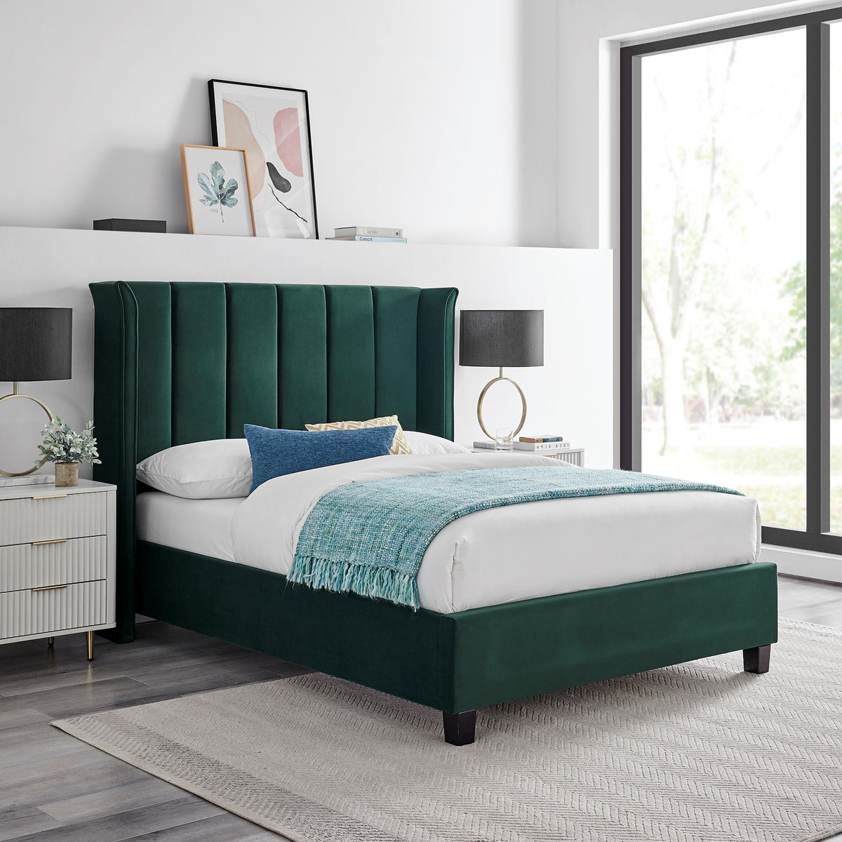 Valehaven Winged Velvet Bed Frame in Emerald Green – product view 2