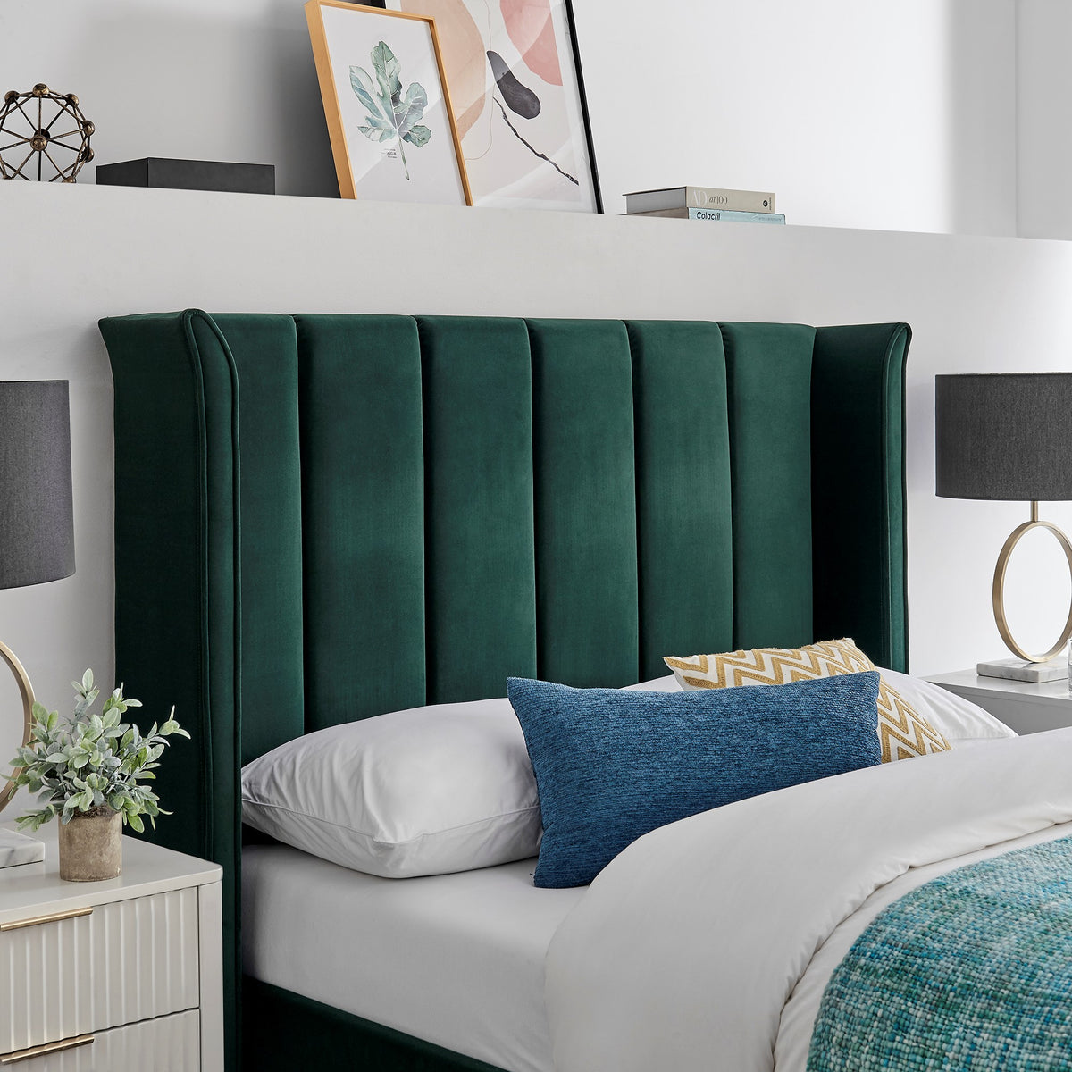 Valehaven Winged Velvet Bed Frame in Emerald Green – product view 3