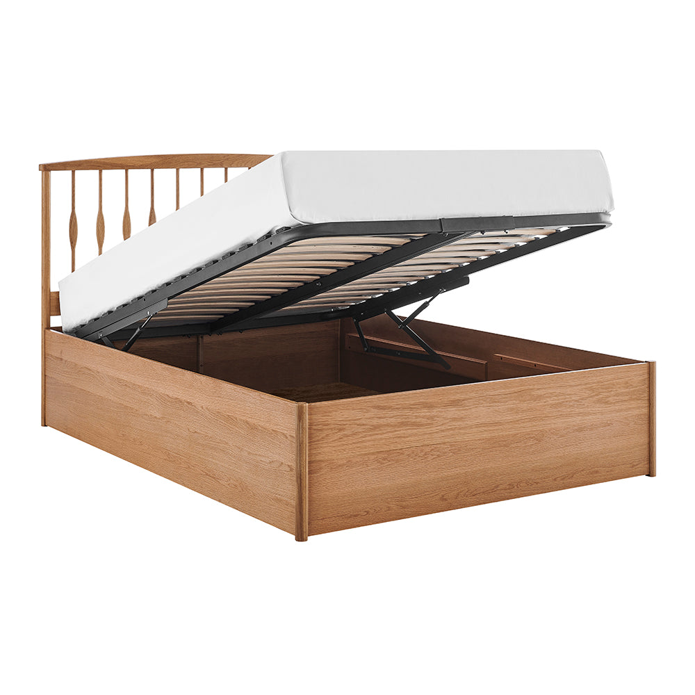 Winchcombe Spindle Oak Ottoman Bed in Oak – product view 6